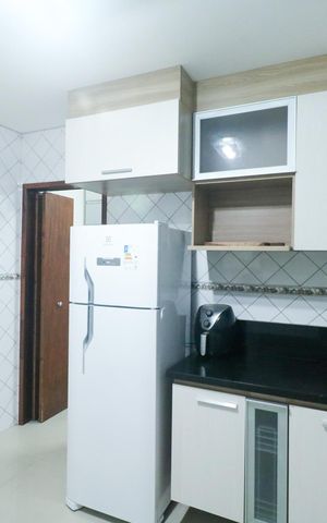 Casa à venda com 180m², 3 quartos e 3 vagas Casa à venda com 180m², 3 quartos e 3 vagasCozinha