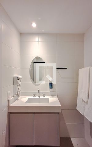 Apartamento à venda com 28m², 1 quarto e sem vaga