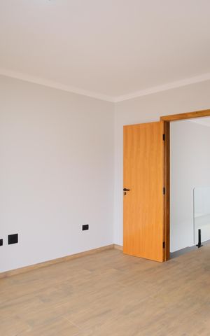 Casa à venda com 160m², 3 quartos e 3 vagasSuíte 2