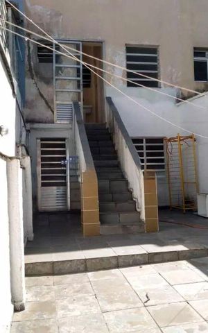 Casa à venda com 100m², 2 quartos e 1 vaga Casa à venda com 100m², 2 quartos e 1 vagaÁrea externa