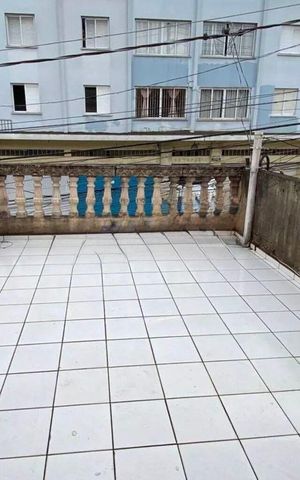 Casa à venda com 100m², 2 quartos e 1 vaga Casa à venda com 100m², 2 quartos e 1 vagaÁrea externa