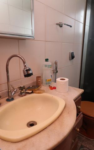 Apartamento à venda com 80m², 2 quartos e 1 vagaBanheiro Social