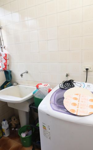 Apartamento à venda com 80m², 2 quartos e 1 vagaÁrea de Serviço