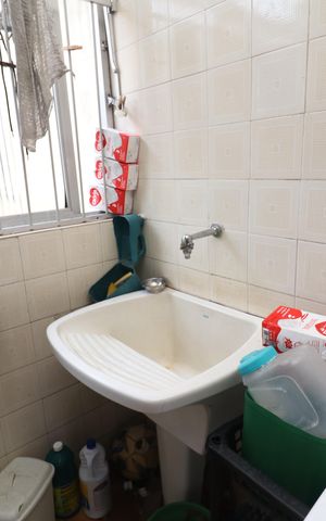 Apartamento à venda com 80m², 2 quartos e 1 vagaÁrea de Serviço