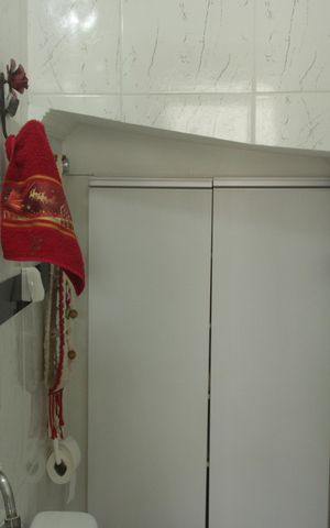 Casa de condomínio para alugar com 100m², 3 quartos e 1 vagaLavabo