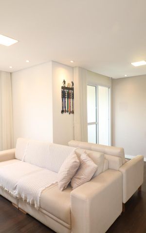 Apartamento à venda com 80m², 2 quartos e 1 vaga Apartamento à venda com 80m², 2 quartos e 1 vagaSala