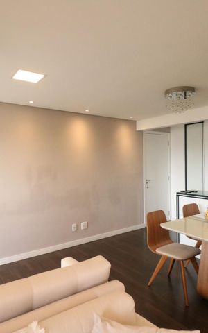 Apartamento à venda com 80m², 2 quartos e 1 vaga Apartamento à venda com 80m², 2 quartos e 1 vagaSala