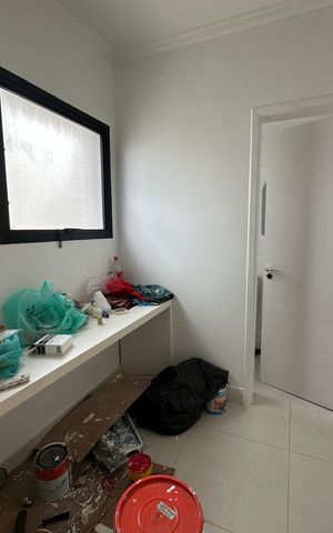 Apartamento à venda com 144m², 3 quartos e 2 vagas Apartamento à venda com 144m², 3 quartos e 2 vagasQuarto de Serviço