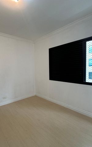 Apartamento à venda com 144m², 3 quartos e 2 vagas Apartamento à venda com 144m², 3 quartos e 2 vagasQuarto 2