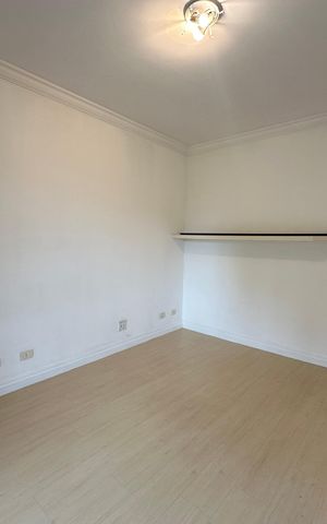 Apartamento à venda com 144m², 3 quartos e 2 vagas Apartamento à venda com 144m², 3 quartos e 2 vagasSuíte