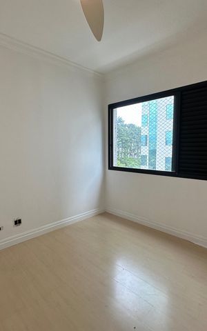 Apartamento à venda com 144m², 3 quartos e 2 vagas Apartamento à venda com 144m², 3 quartos e 2 vagasQuarto 1