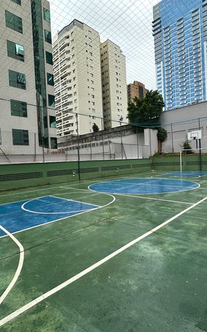 Apartamento à venda com 144m², 3 quartos e 2 vagas Apartamento à venda com 144m², 3 quartos e 2 vagasQuadra Esportiva
