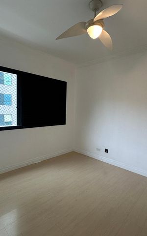 Apartamento à venda com 144m², 3 quartos e 2 vagas Apartamento à venda com 144m², 3 quartos e 2 vagasQuarto 1