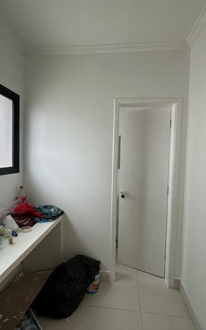 Apartamento à venda com 144m², 3 quartos e 2 vagas Apartamento à venda com 144m², 3 quartos e 2 vagasQuarto de Serviço