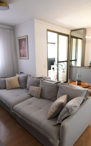 Apartamento à venda com 76m², 2 quartos e 2 vagasSala