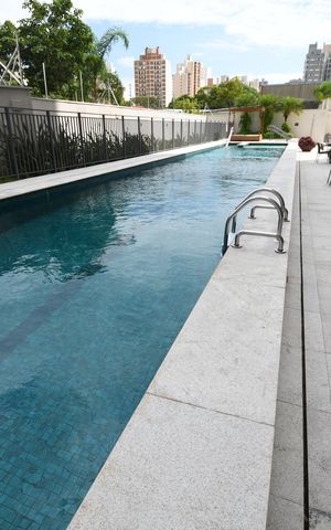 Apartamento à venda com 76m², 2 quartos e 2 vagasÁrea comum - Piscina