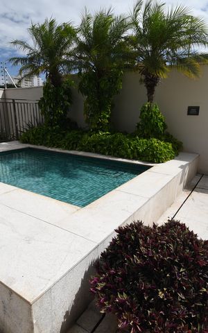 Apartamento à venda com 76m², 2 quartos e 2 vagasÁrea comum - Piscina