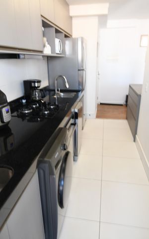 Apartamento à venda com 76m², 2 quartos e 2 vagasÁrea de Serviço