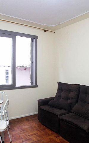 Apartamento à venda com 46m², 1 quarto e sem vagaSala