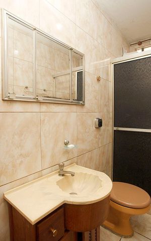 Apartamento à venda com 46m², 1 quarto e sem vagaBanheiro