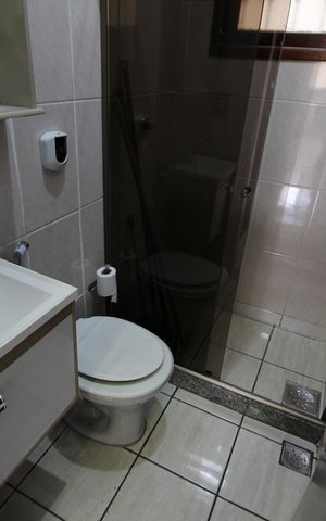 Casa de condomínio à venda com 57m², 2 quartos e 2 vagasLavabo