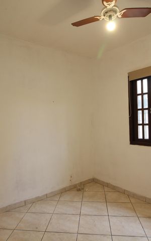Casa de condomínio à venda com 57m², 2 quartos e 2 vagasQuarto 1
