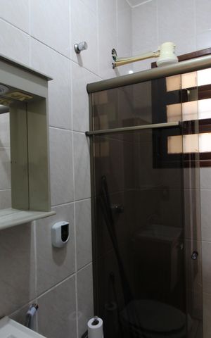 Casa de condomínio à venda com 57m², 2 quartos e 2 vagasLavabo