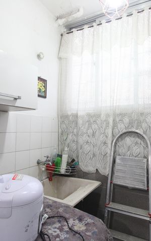 Apartamento à venda com 49m², 2 quartos e 1 vagaÁrea de serviço