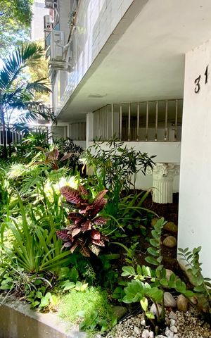 Apartamento à venda com 100m², 2 quartos e sem vaga Apartamento à venda com 100m², 2 quartos e sem vagaPlaca
