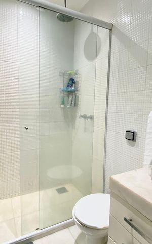 Apartamento à venda com 100m², 2 quartos e sem vaga Apartamento à venda com 100m², 2 quartos e sem vagaBanheiro social