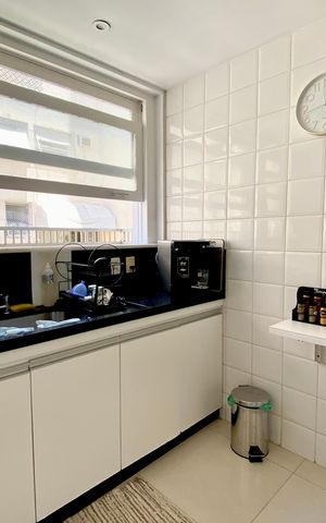Apartamento à venda com 100m², 2 quartos e sem vaga Apartamento à venda com 100m², 2 quartos e sem vagaCozinha