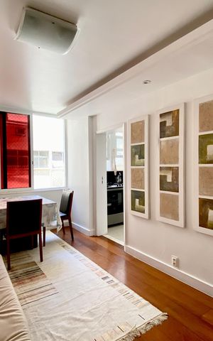Apartamento à venda com 100m², 2 quartos e sem vaga Apartamento à venda com 100m², 2 quartos e sem vagaSala
