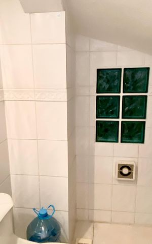 Apartamento à venda com 100m², 2 quartos e sem vaga Apartamento à venda com 100m², 2 quartos e sem vagaLavabo