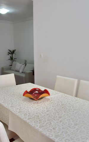 Apartamento à venda com 110m², 3 quartos e 2 vagas Apartamento à venda com 110m², 3 quartos e 2 vagasSala de Jantar