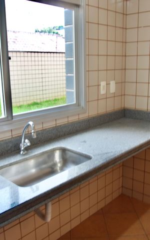 Apartamento à venda com 110m², 3 quartos e 2 vagas Apartamento à venda com 110m², 3 quartos e 2 vagasÁrea comum - Cozinha Salão de festas