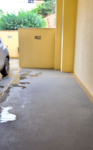 Apartamento à venda com 110m², 3 quartos e 2 vagas Apartamento à venda com 110m², 3 quartos e 2 vagasVaga de Garagem 2