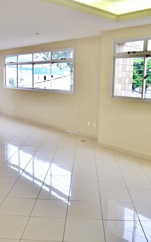 Apartamento à venda com 110m², 3 quartos e 2 vagas Apartamento à venda com 110m², 3 quartos e 2 vagasÁrea comum - Salão de festas