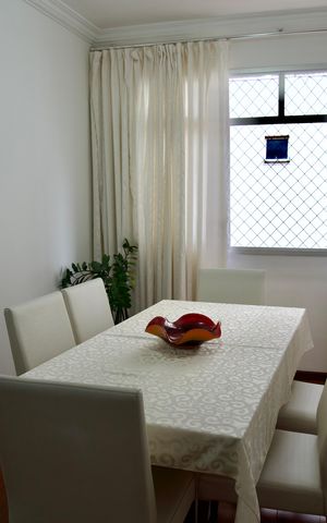 Apartamento à venda com 110m², 3 quartos e 2 vagas Apartamento à venda com 110m², 3 quartos e 2 vagasSala de Jantar