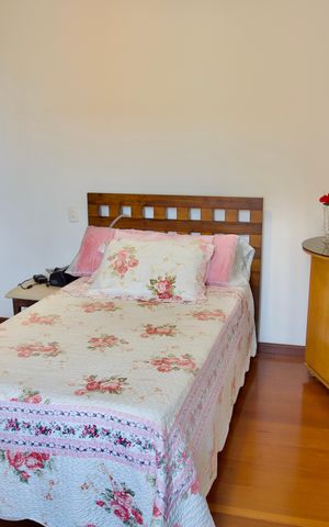Apartamento à venda com 110m², 3 quartos e 2 vagas Apartamento à venda com 110m², 3 quartos e 2 vagasSuíte