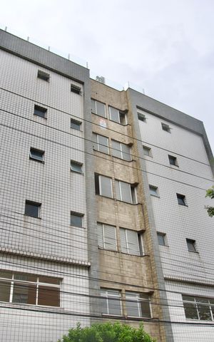 Apartamento à venda com 110m², 3 quartos e 2 vagas Apartamento à venda com 110m², 3 quartos e 2 vagasFachada do Prédio