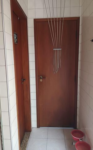 Casa à venda com 167m², 4 quartos e 2 vagas