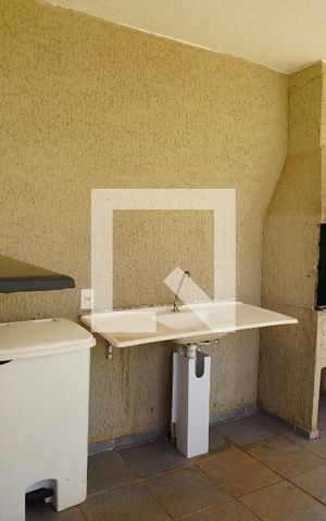 Apartamento à venda com 40m², 2 quartos e sem vaga Apartamento à venda com 40m², 2 quartos e sem vagaÁrea externa