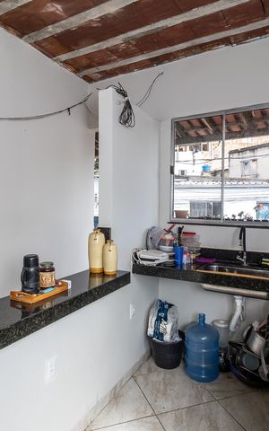 Casa à venda com 55m², 2 quartos e sem vaga Casa à venda com 55m², 2 quartos e sem vagaCozinha