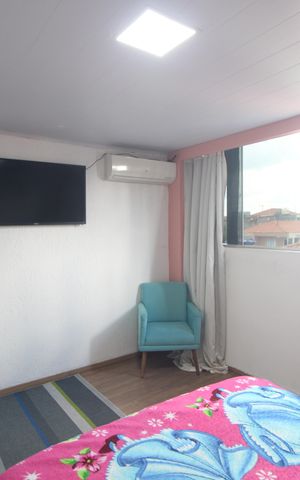 Casa à venda com 300m², 3 quartos e 2 vagasSuíte