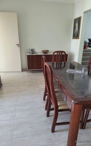 Casa de condomínio à venda com 180m², 4 quartos e 2 vagas