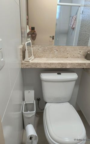 Casa de condomínio à venda com 180m², 4 quartos e 2 vagas