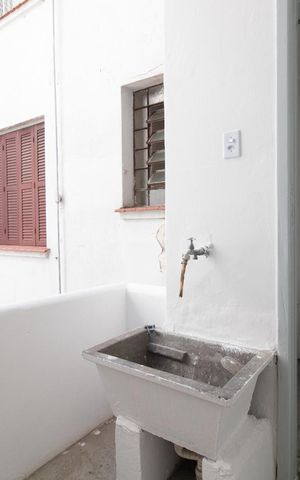 Apartamento à venda com 80m², 3 quartos e sem vagaCozinha e Área de Serviço