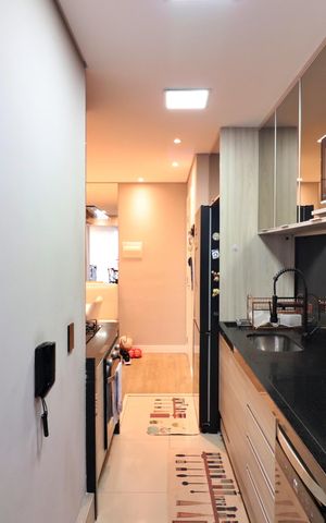 Apartamento à venda com 74m², 2 quartos e 2 vagasCozinha e Área de Serviço