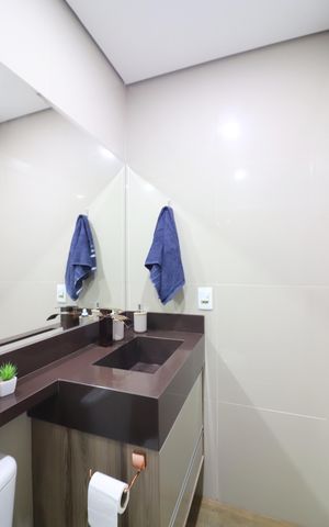 Apartamento à venda com 74m², 2 quartos e 2 vagasQuarto 2 - Suíte Banheiro 