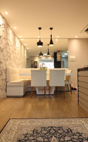Apartamento à venda com 74m², 2 quartos e 2 vagasSala 